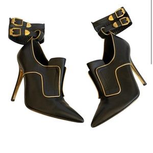 Versace Ankle Boots Black Leather Gold Star Medusa Booties Heels Women's Size 36